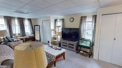 101 Haddon Ave, Camden NJ 08103-3106 exterior