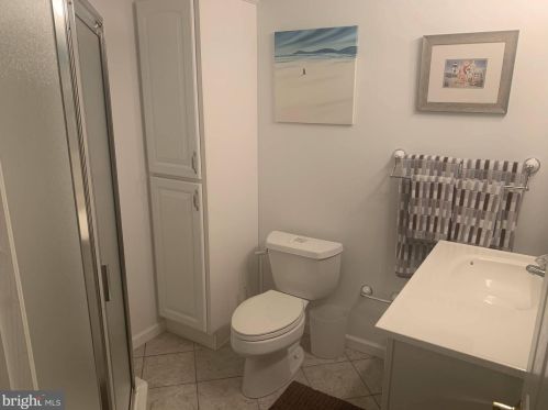 3357 Woodland Cir, Huntingdon Valley PA 19006-4246 exterior