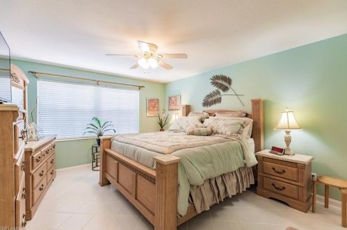 4091 Los Altos Ct, Naples FL 34109-1309 exterior