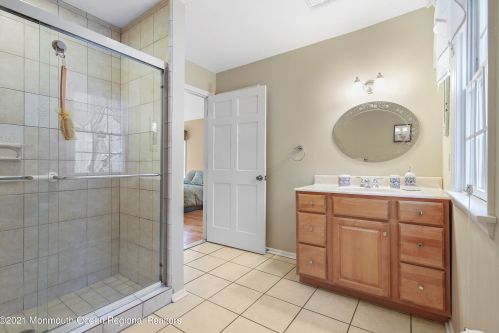 14 Burdge Dr, Middletown NJ 07748-1860 exterior