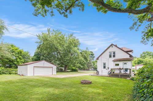 609 Chicago Ave, Kalamazoo, MI 49048-2020