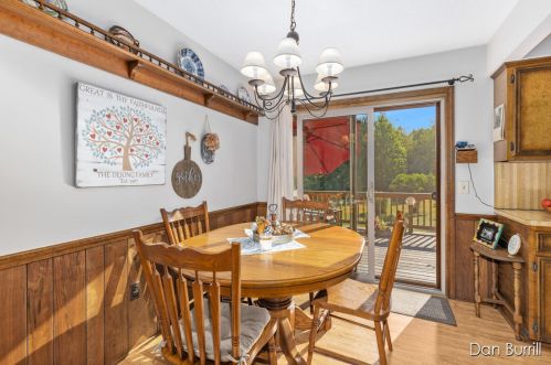 1001 76th St, Byron Township MI 49315-9319 exterior