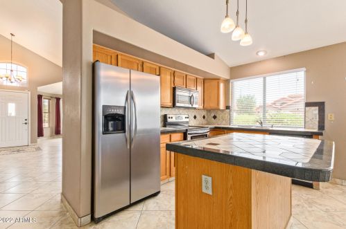 15464 44 Way, Phoenix AZ 85040-4026 exterior