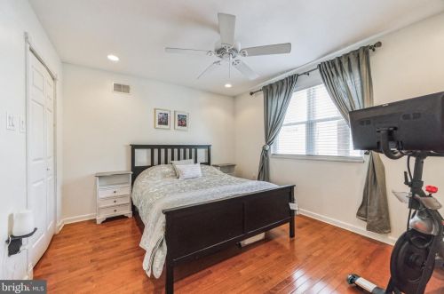 1115 Cantrell St, Philadelphia PA 19148-3026 exterior