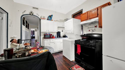 4428 Monroe St, Chicago IL 60624-2519 exterior