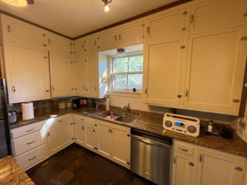 305 Wilcox, Joliet IL 60435-6971 exterior