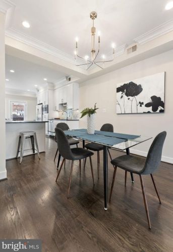 408 4th St, Washington DC  20003-2005 exterior