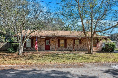 4712 Frontier Rd, Milton FL  32571-1331 exterior