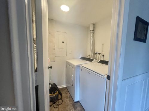 3809 Laramie Pl, Alexandria VA 22309-3809 exterior