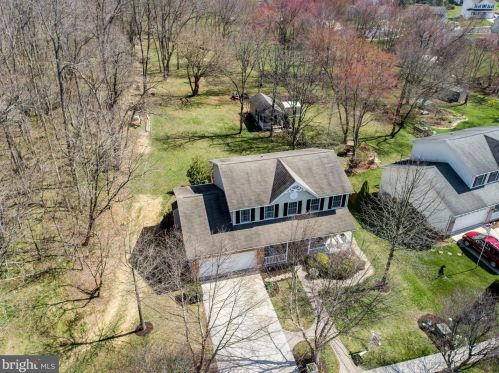 100 Columbus Ave, Littlestown PA 17340-1569 exterior