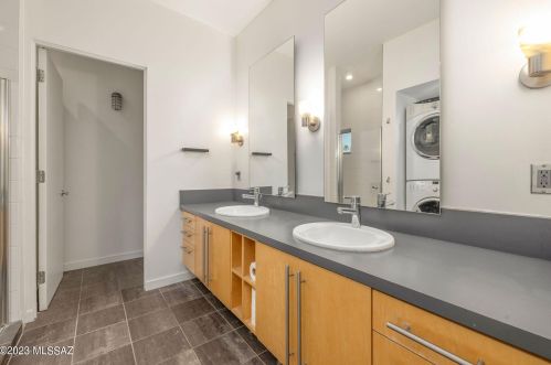 3605 3rd St, Tucson AZ  85716-4609 exterior