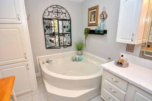 3800 Hydrilla Ct, Fort Pierce FL  34952-3153 exterior