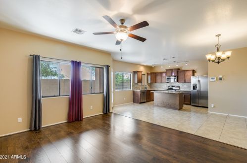 4831 4 Ave, Phoenix AZ 85041-5745 exterior