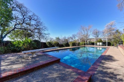 3390 Beatty Dr, Folsom CA 95762-7000 exterior