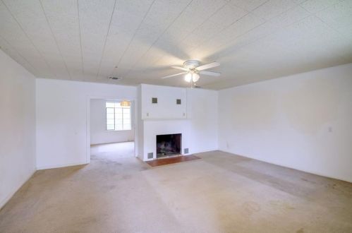 1300 August Dr, Austin TX 78753-2909 exterior