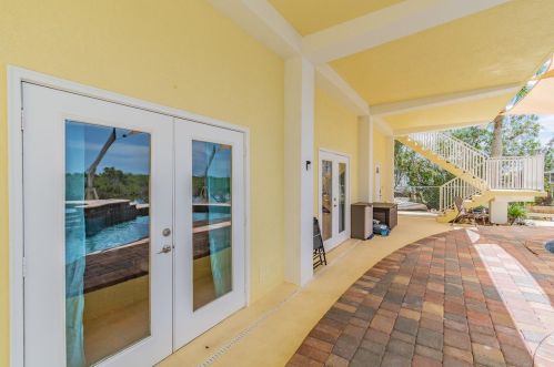 13435 Starfish Dr, Port Richey FL  34667-7606 exterior