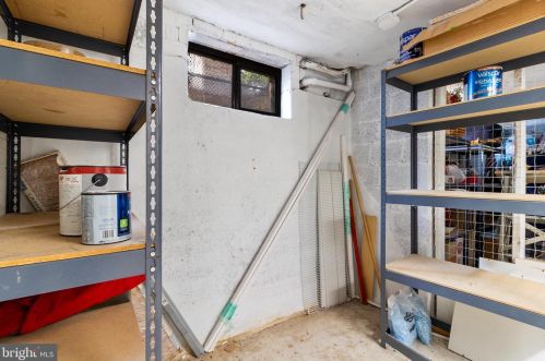 6524 10th St, Alexandria VA  22307-6501 exterior