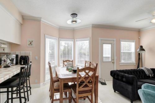 539 J St, Davis CA 95616-2326 exterior