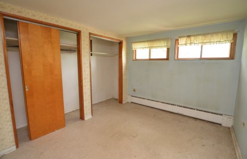 8611 Ramble Rd, Bull Valley IL 60097-8898 exterior