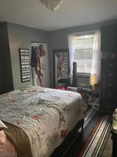 30 8 St, Paterson NJ 07506-3832 exterior