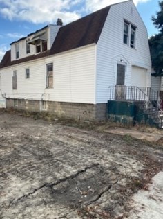 5535 Hamilton Ave, Chicago, IL 60636-1016