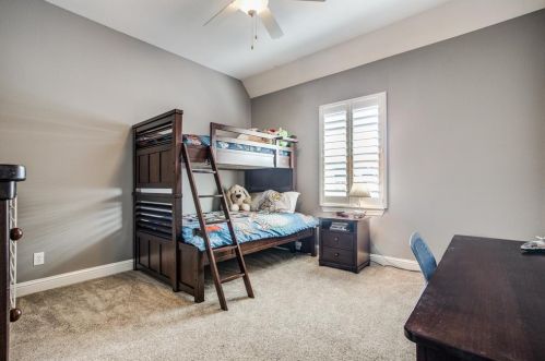 6284 Amalfi Dr, Frisco TX 75035-0615 exterior