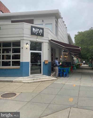 1106 Monroe St, Washington DC 20010-2014 exterior