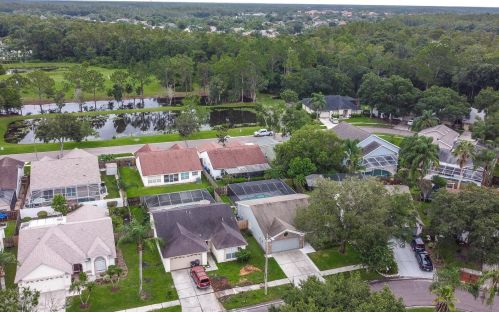 9759 Fox Hollow Rd, Tampa FL  33647-1831 exterior