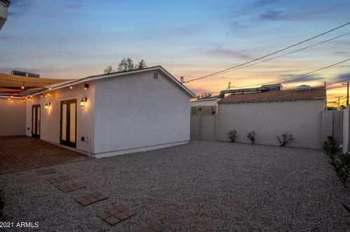 2621 10th St, Phoenix AZ  85006-1017 exterior