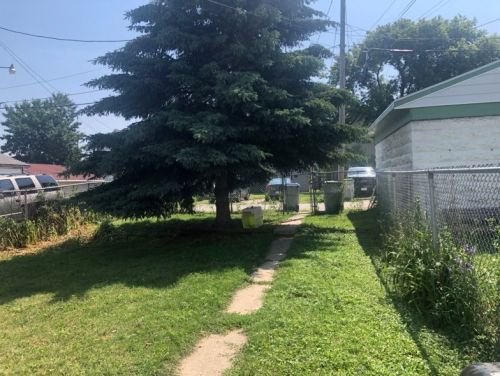 4114 7th St, Milwaukee WI  53209-7002 exterior