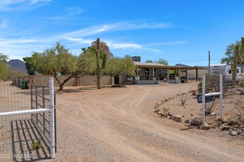 6340 Illinois St, Tucson, AZ 85735-8805