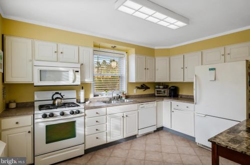 1800 Sycamore St, Haddon Heights NJ 08035-1127 exterior