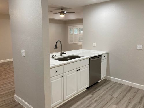 1756 Dove Tail Dr, Fort Pierce FL 34982-8000 exterior