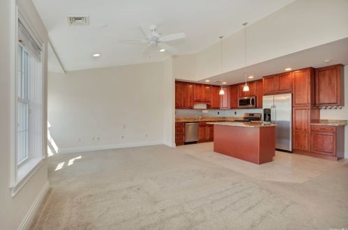 34 Della Dr, Babylon NY  11704-6240 exterior