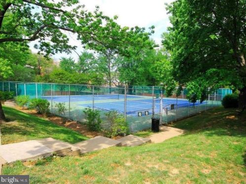 4838 28th St, Arlington VA  22206-1371 exterior