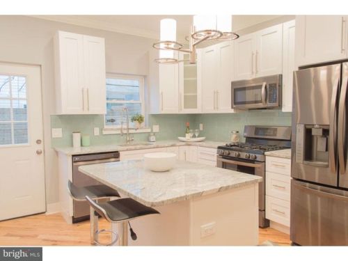 1541 Bouvier St, Philadelphia PA  19140-4921 exterior