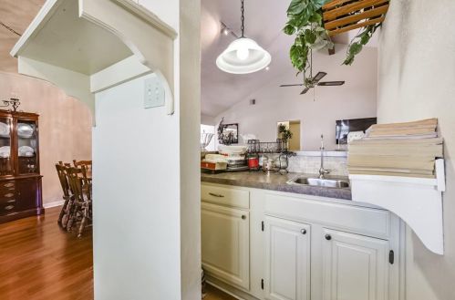 7319 Foxway Ln, Humble TX exterior