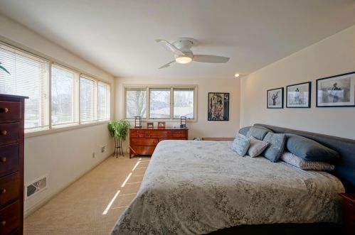 9355 Thrush Ln, Milwaukee WI 53217-1375 exterior