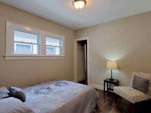 2837 7 St, Milwaukee WI 53215-3907 exterior