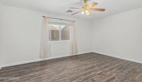 9593 Paseo Juan Tabo, Tucson AZ  85747-5007 exterior