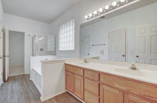 2801 Cascade Fls Dr, Austin TX 78738-5347 exterior