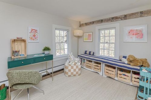 20 Blackman Rd, Ridgefield CT  06877-4204 exterior