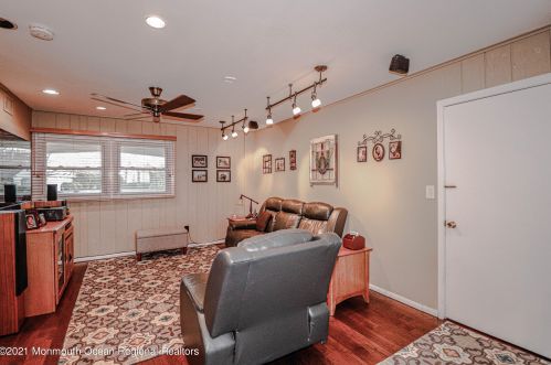 16 Troilus Dr, Old Bridge NJ 08857-2723 exterior