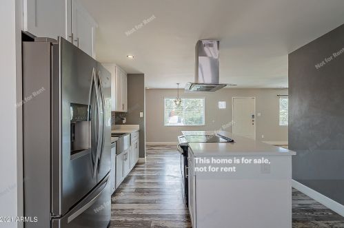 1826 43rd St, Phoenix AZ 85050-8770 exterior