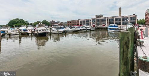 418 Fayette St, Alexandria VA 22314-2228 exterior