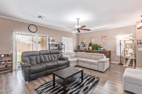 5641 10 Dr, Phoenix AZ 85041-8354 exterior