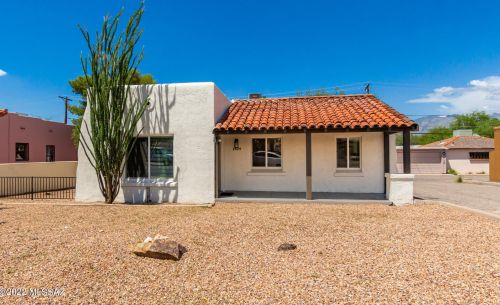 2109 Grant Rd, Tucson AZ  85719-3412 exterior