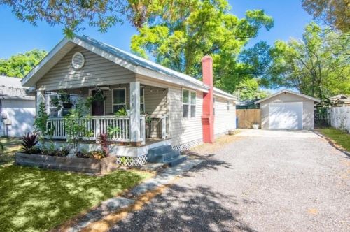 111 Emma St, Tampa, FL 33603-3718