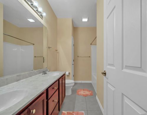 43 Magnolia Lake Dr, Defuniak Springs FL 32433-5252 exterior