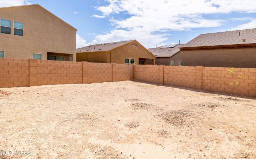 2647 Calle Joya De Ventura, Tucson AZ  85706-5072 exterior